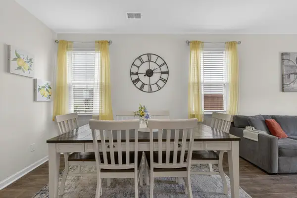 475 Cedarview Rd, Summerville, SC 29486