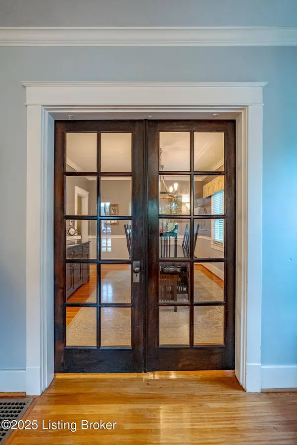 2429 Carolina Ave, Louisville, KY 40205