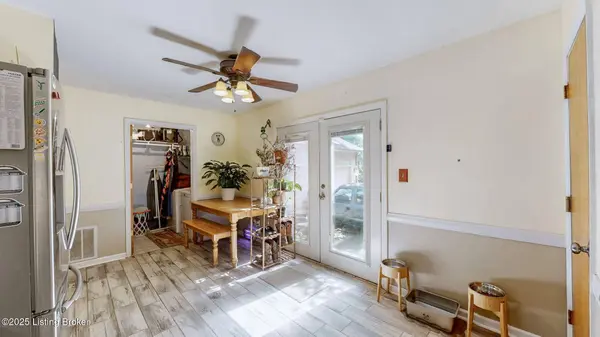 3401 Lafollette Dr, Jeffersontown, KY 40299