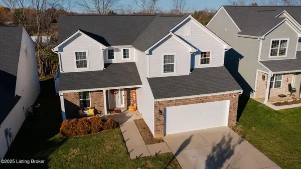 8421 Warbler Branch WAY, Louisville, KY 40229