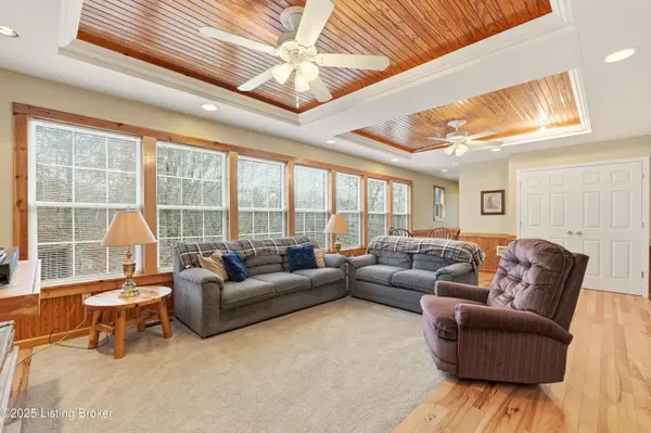 1494 William Cemetery Rd, Clarkson, KY 42726