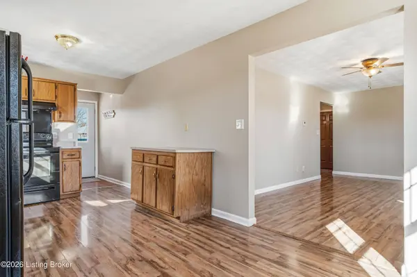 177 Springhill Dr, Bardstown, KY 40004