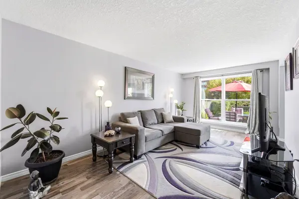 232 Tait CRES, Centre Wellington, ON N1M 3P6
