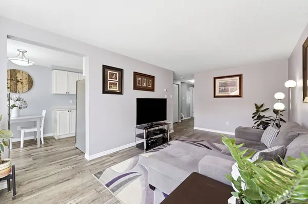 232 Tait CRES, Centre Wellington, ON N1M 3P6