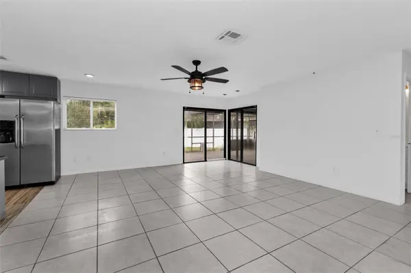 975 BAER AVE NW, Port Charlotte, FL 33948