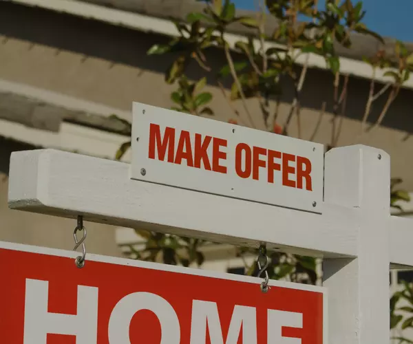 How to Make a Successful Real Estate Offer: A Comprehensive Guide,Joe Johnbosco