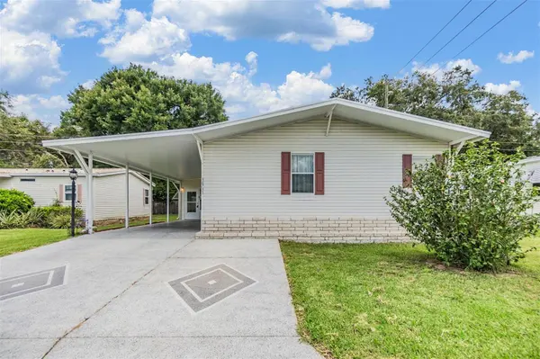 36731 TARA AVE, Zephyrhills, FL 33542