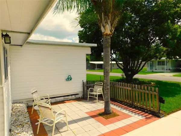 5345 JO ST, Zephyrhills, FL 33542