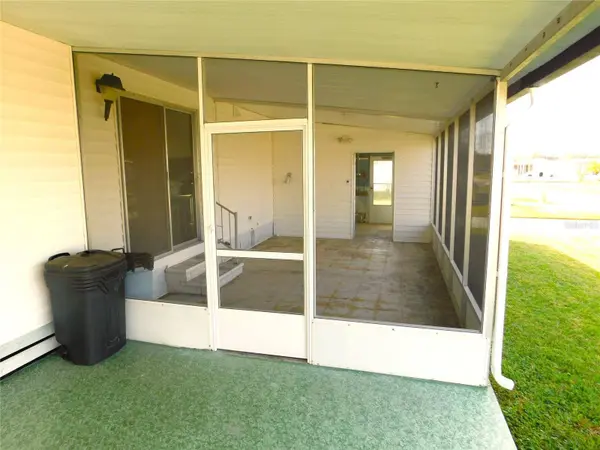 5421 POWHATTAN ST, Zephyrhills, FL 33542