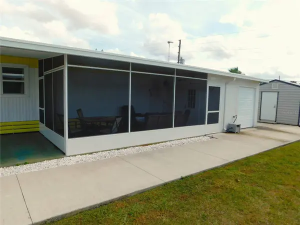 37320 8TH AVE, Zephyrhills, FL 33542