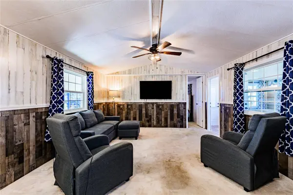 5248 ANTIGUA DR, Zephyrhills, FL 33541