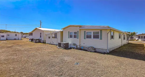 5404 WATERS ST, Zephyrhills, FL 33542