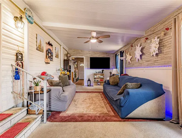 39437 ELGIN DR, Zephyrhills, FL 33542