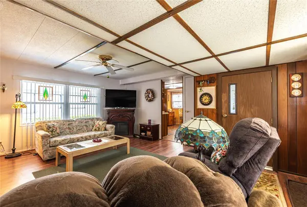 37031 KAREN AVE, Zephyrhills, FL 33542