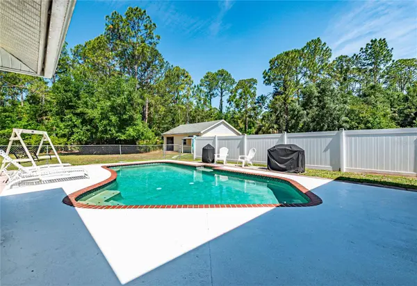 7629 WESTPOINT DR, Wesley Chapel, FL 33544