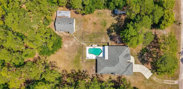 7629 WESTPOINT DR, Wesley Chapel, FL 33544