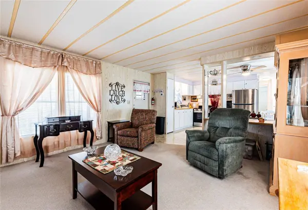 5238 BETTY ST, Zephyrhills, FL 33542