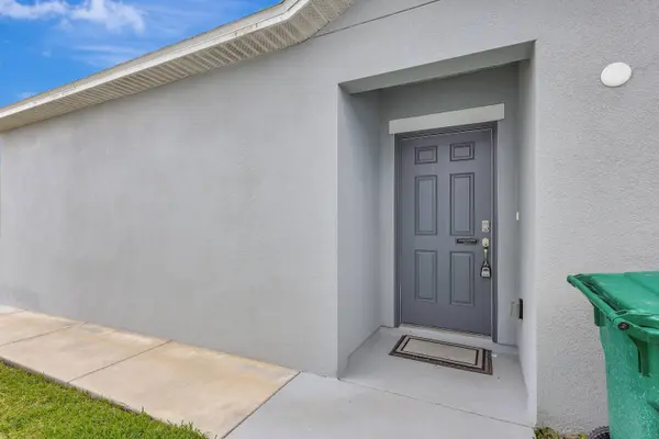 10853 SW Vasari WAY, Port St Lucie, FL 34987