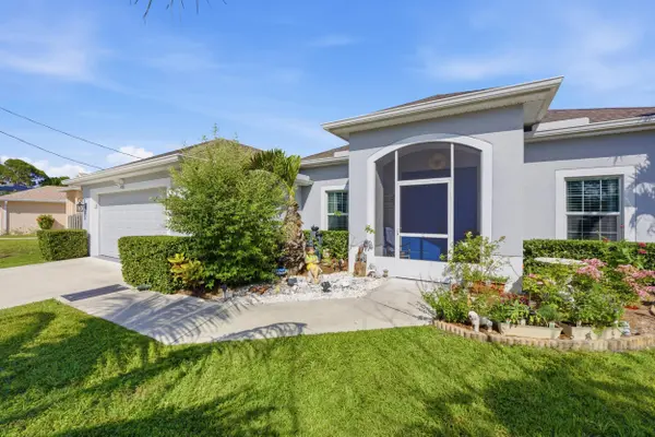 2081 SW Tropical TER, Port St Lucie, FL 34953