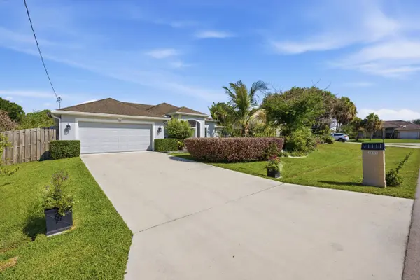2081 SW Tropical TER, Port St Lucie, FL 34953
