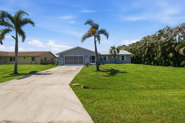 1264 SE LADNER ST, Port St Lucie, FL 34983