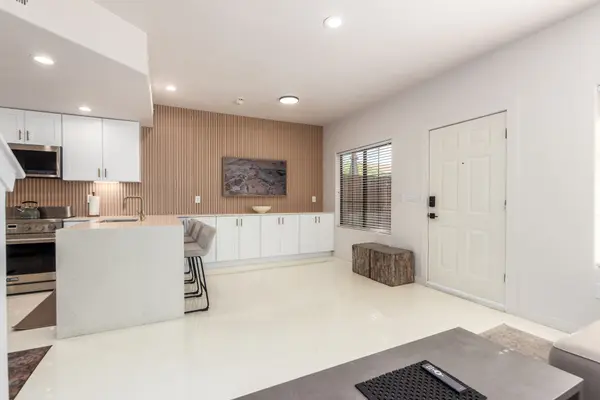3150 E Beardsley Rd #1081, Phoenix, AZ 85050-3560