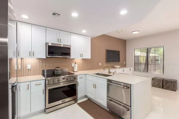 3150 E Beardsley Rd #1081, Phoenix, AZ 85050-3560