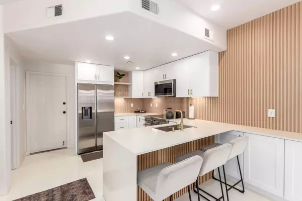 3150 E Beardsley Rd #1081, Phoenix, AZ 85050-3560