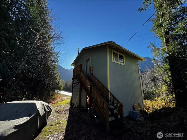 49424 Index-Galena RD, Index, WA 98256