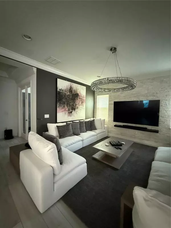 9870 MERE Pkwy, Orlando, FL 32832