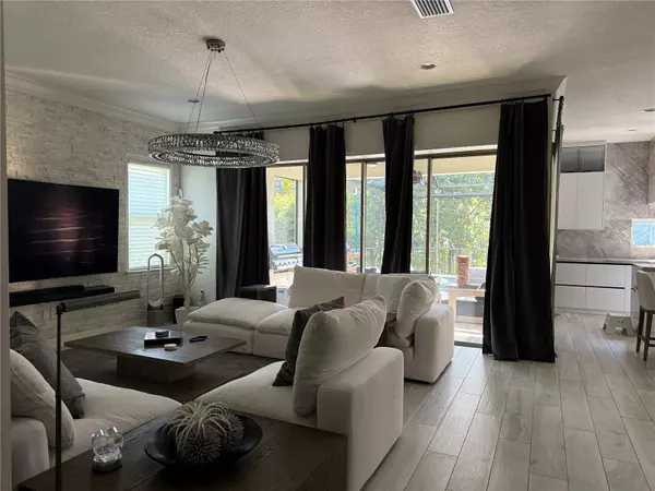 9870 MERE Pkwy, Orlando, FL 32832