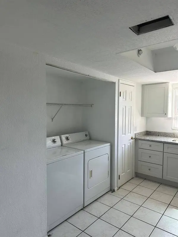 2409 BARLEY CLUB DR #3, Orlando, FL 32837