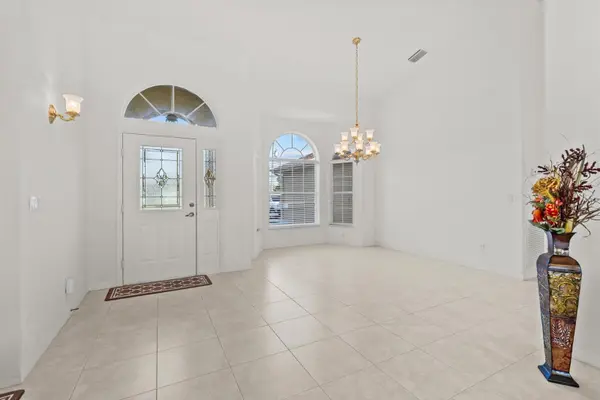 2314 SE Master Ave, Port St Lucie, FL 34952-6745