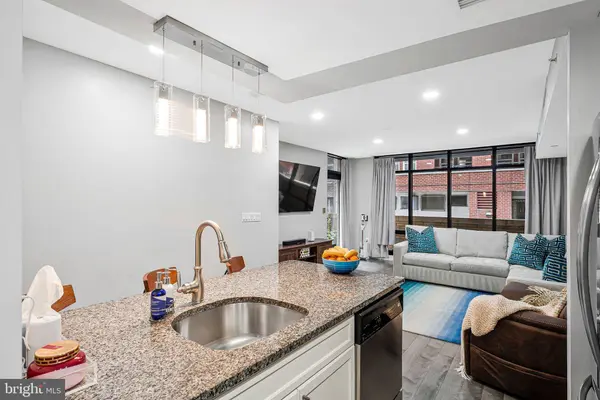 912 F ST NW #T00, Washington, DC 20004