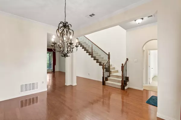 Grand Prairie, TX 75054-6789,3024 N Camino Lagos