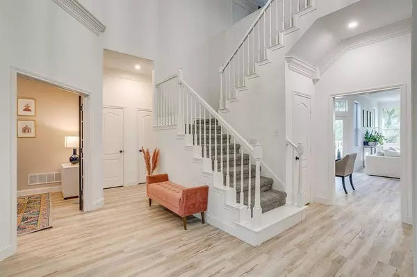 354 Rolling Oaks Ridge, Cedar Hill, TX 75104