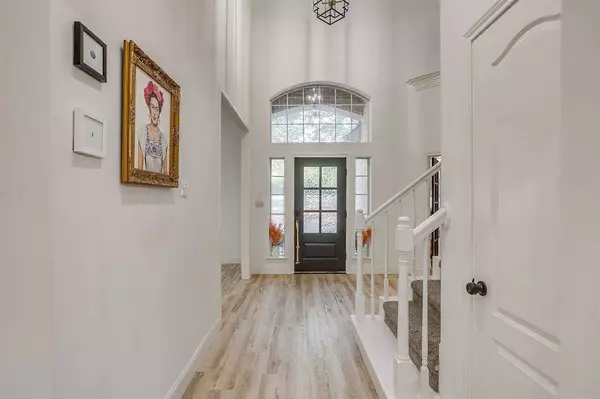 354 Rolling Oaks Ridge, Cedar Hill, TX 75104