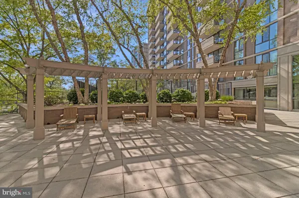 4620 N PARK AVE #709E, Chevy Chase, MD 20815