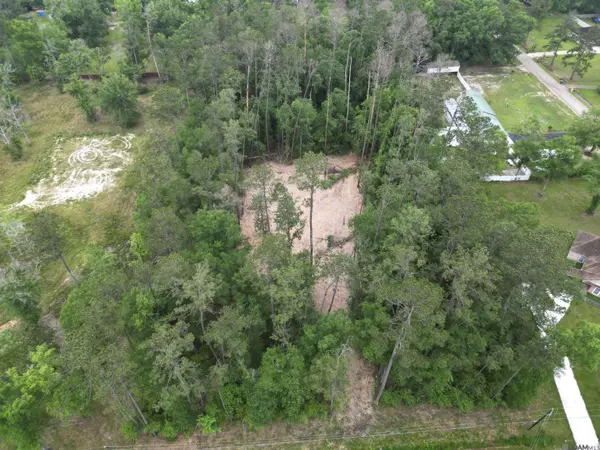 10475 Kellie Dr, Hammond, LA 70401