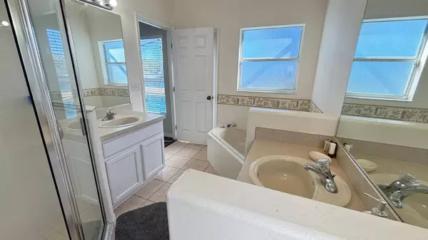 16732 GLENBROOK BLVD, Clermont, FL 34714