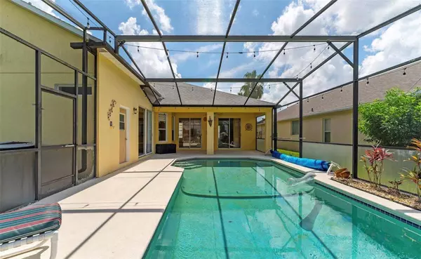 135 LANGHAM DR, Davenport, FL 33897