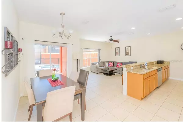 8974 CALIFORNIA PALM RD, Kissimmee, FL 34747