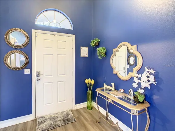 510 CASTLEMAIN CIR, Davenport, FL 33897