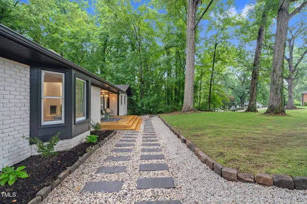 301 Lord Berkley Road, Raleigh, NC 27610