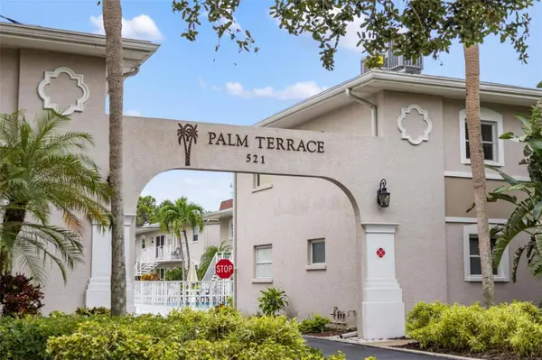 521 W VENICE AVE #17, Venice, FL 34285