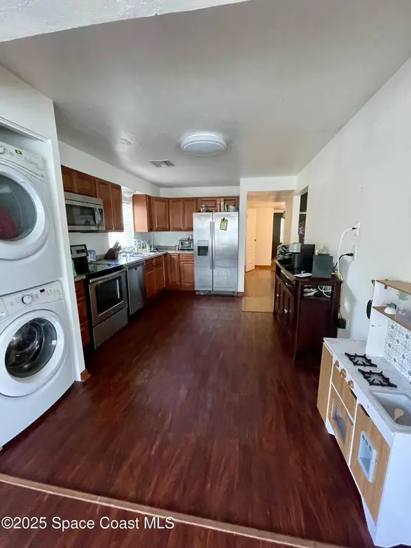 21 Vermont AVE, Rockledge, FL 32955