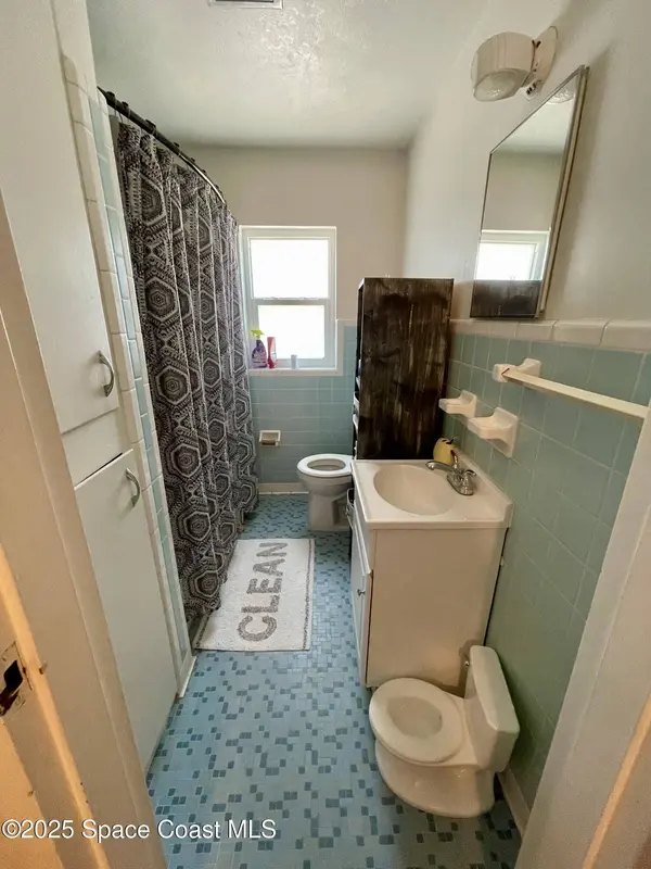 21 Vermont AVE, Rockledge, FL 32955