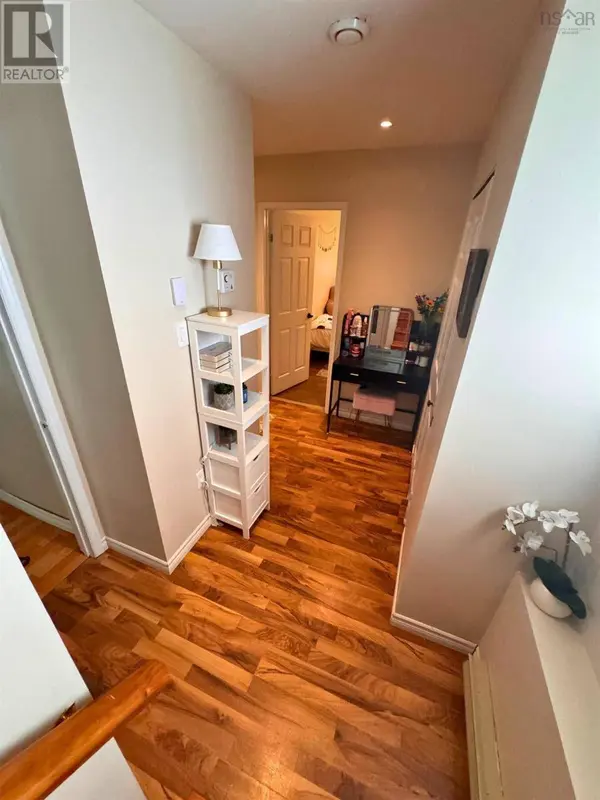 45 Florence Place Court, Lower Sackville, NS B4C3Z4