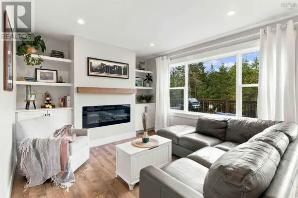 42 Wilder Lane, Fall River, NS B2T0T5