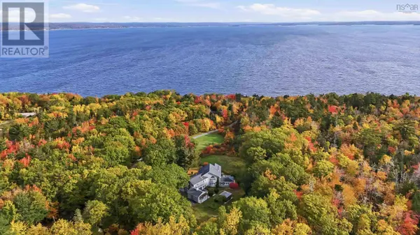 1538 Highway 329, Birchy Head, NS B0J1T0